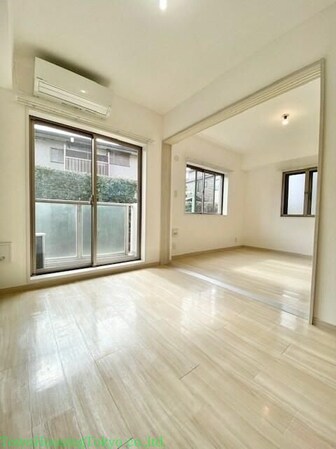 レジディア世田谷若林の物件内観写真